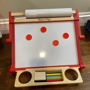 Melissa and Doug art set! New!